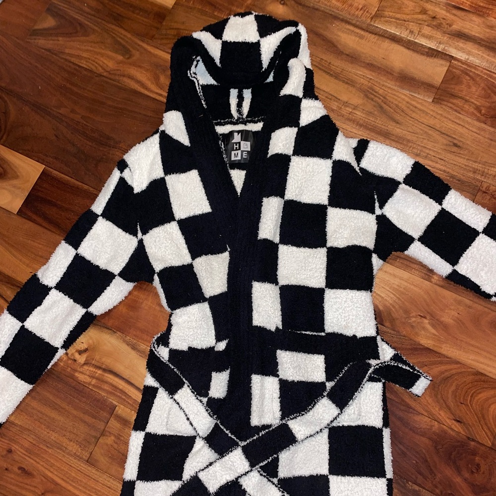 Lonely Ghost Checkered Robe